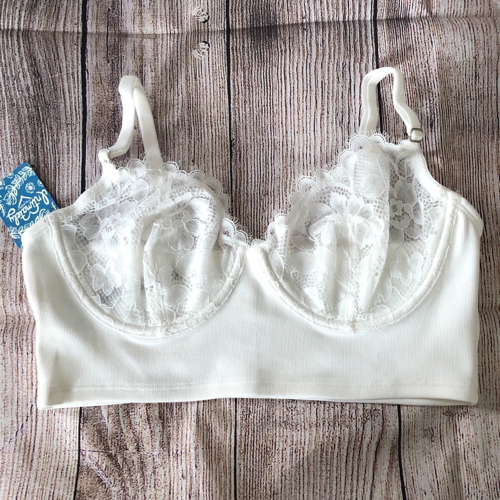 NWT FREE PEOPLE | White Crop Top Size M